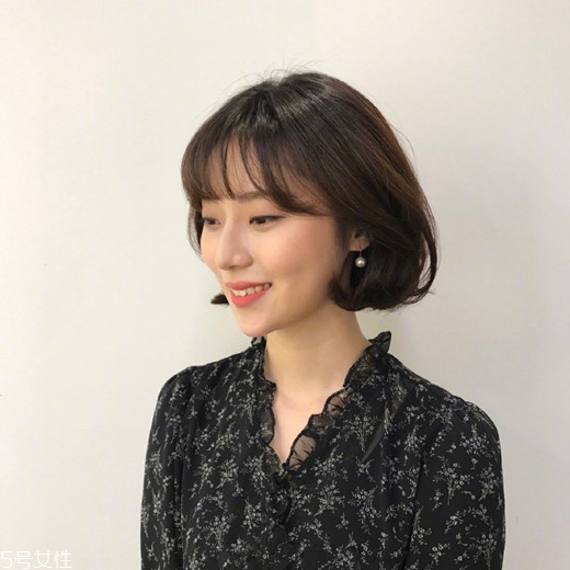 內(nèi)扣短發(fā)適合什么臉型？臉小是關(guān)鍵