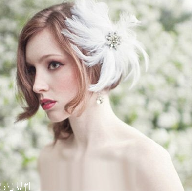 短發(fā)怎么做新娘造型？編發(fā)好看又簡單