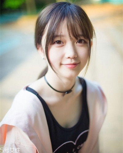 鵝蛋臉扎什么馬尾好看？肉肉臉適合這些發(fā)型