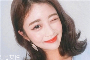 齊肩發(fā)怎么燙好看？女生發(fā)型設(shè)計(jì)與臉形搭配
