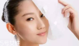 怎么揭面膜不扯大毛孔？掌握方向很重要