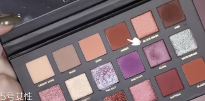 huda beauty沙漠盤怎么畫？油管大神一步步示范