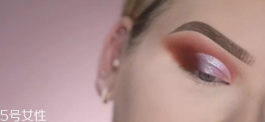huda beauty沙漠盤怎么畫？油管大神一步步示范