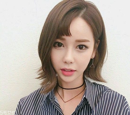 外翹短發(fā)適合什么臉型？再燙內扣你就out了