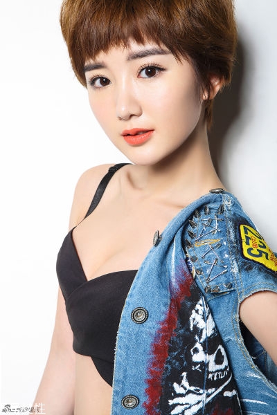 外翹短發(fā)適合什么臉型？再燙內扣你就out了