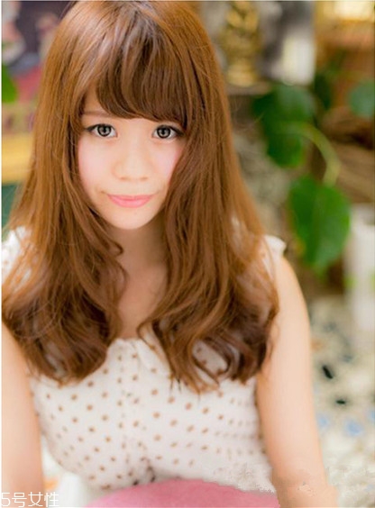 鵝蛋臉扎什么馬尾好看？肉肉臉適合這些發(fā)型