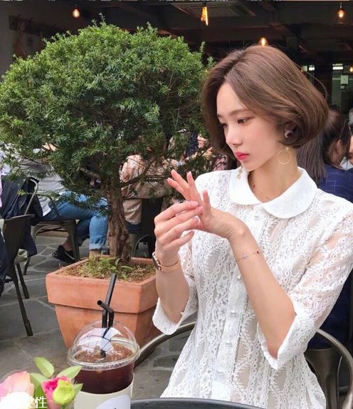 發(fā)量多女生適合什么發(fā)型？形象百變的你