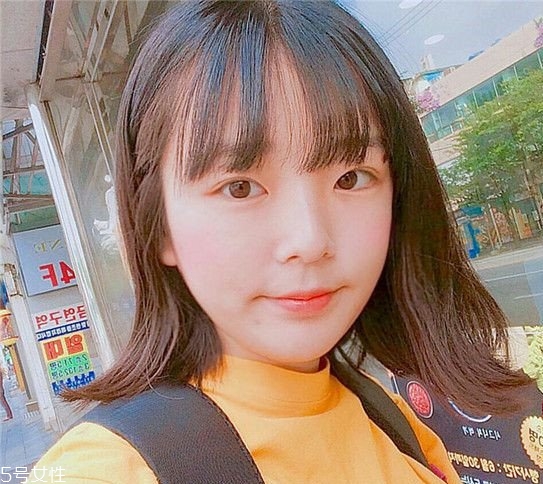 外翹短發(fā)適合什么臉型？再燙內扣你就out了
