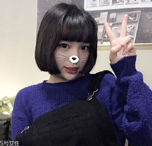 小個(gè)子女生適合什么發(fā)型？蓬松隨意效果