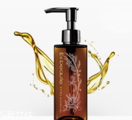 沒有卸妝水怎么卸妝？食用油+洗面奶也能搞定