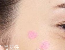腮紅膏怎么用？用手指暈染效果好