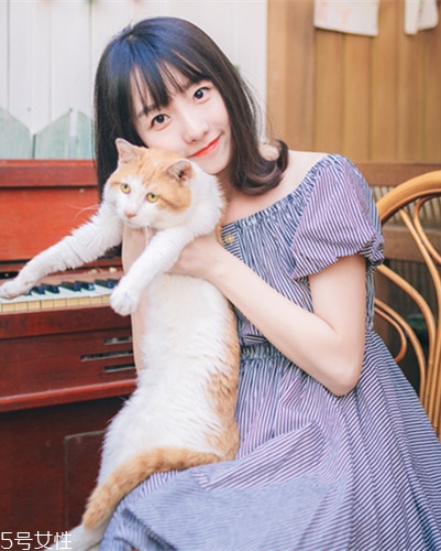 小個(gè)子女生適合什么發(fā)型？蓬松隨意效果