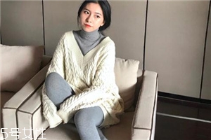 毛衣領(lǐng)口緊了怎么辦？蒸汽熨斗來幫忙