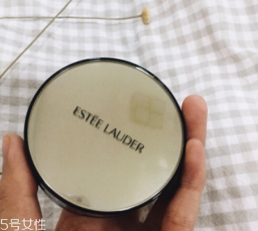 雅詩蘭黛和雪花秀哪個好用？