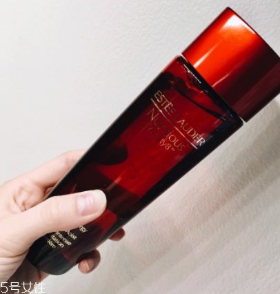 雅詩(shī)蘭黛紅石榴和雪花秀滋陰哪個(gè)好？