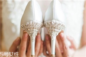 bella belle是什么檔次？千元級(jí)別的小眾婚鞋