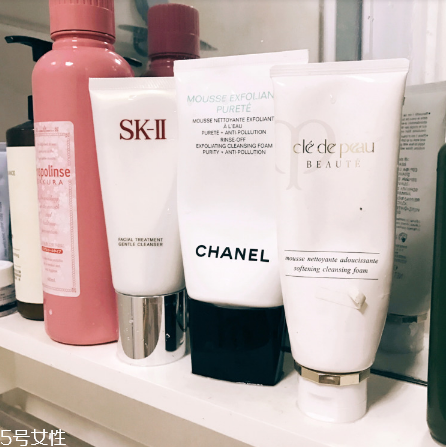 sk2洗面奶和cpb洗面奶哪個好用？無限回購的洗面奶