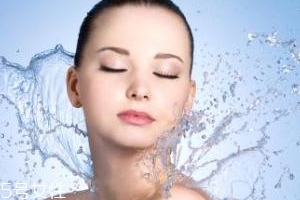 冬季臉部干燥如何補(bǔ)水？超便宜國貨補(bǔ)水神器