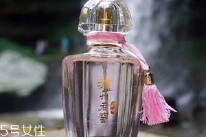 瀘州老窖香水多少錢？你身上有他的白酒味