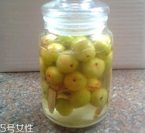 余甘子怎么吃？腌制風(fēng)味最佳