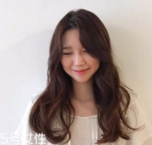 劉海怎么弄好看？根據(jù)臉型來判斷