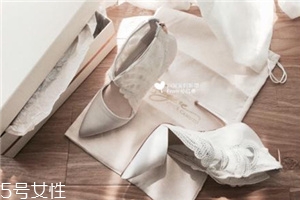 vince camuto是什么牌子？氣質(zhì)型高跟鞋品牌