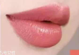 素顏適合什么顏色口紅？增添氣色又顯白
