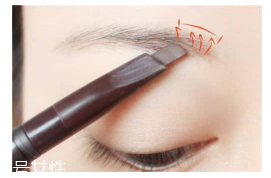 眉毛畫壞了怎么補(bǔ)救？12種拯救方法都在這里了