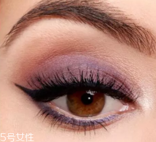 紫色眼影怎么畫(huà)好看？淡紫色超有女人味