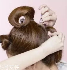 馬尾怎么扎顯臉小？馬尾位置越高越精神