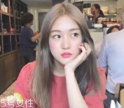 什么女孩適合不留劉海？圓臉妹子掀起劉海更適合你