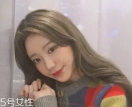 什么女孩適合不留劉海？圓臉妹子掀起劉海更適合你