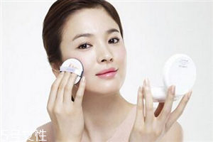 蘭芝氣墊bb霜色號(hào)怎么選？喬妹最愛的產(chǎn)品