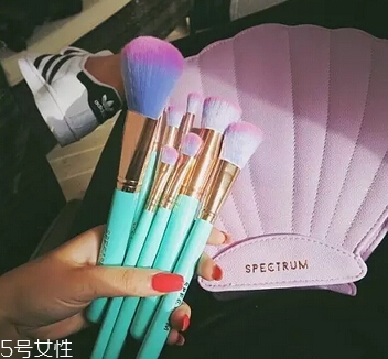 怎么選購韓國化妝品？女生化妝品必備清單