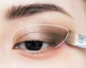 過年涂什么口紅？這些唇色讓親屬夸你好看