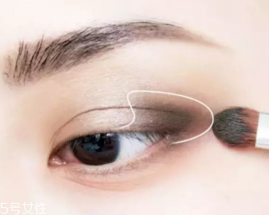 過年涂什么口紅？這些唇色讓親屬夸你好看
