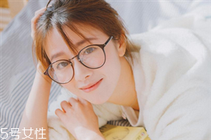 碧歐泉和倩碧還有蘭芝哪個好用？看肌膚挑選