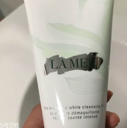 lamer海藍之謎和阿瑪尼哪個好？
