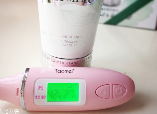 海藍(lán)之謎透潔面泡沫怎么用？璀璨凈透潔面泡沫