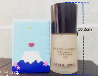 阿瑪尼粉底液脫妝嗎？4小時(shí)后要補(bǔ)妝