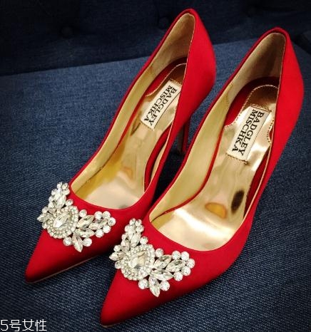 badgley mischka是什么檔次？婚鞋中的背影殺手