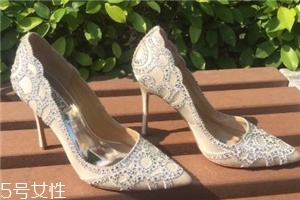 badgley mischka是奢侈品嗎？做最美最閃耀的新娘