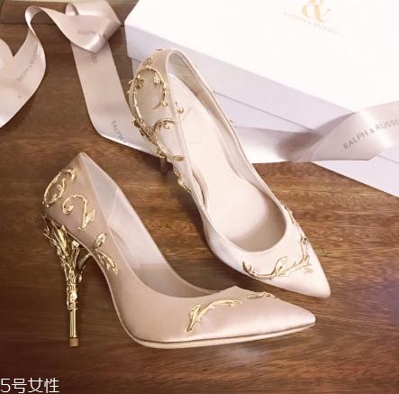 sophia webster是什么檔次？新星設計師圓你公主夢