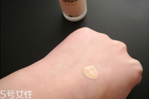 wlab粉底液好用嗎？全方位實測wlab粉底液效果