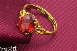 石榴石戒指一般多少錢？不同等級價格不同