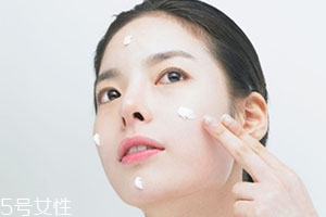 面霜可以晚上用嗎？面霜也分早晚霜