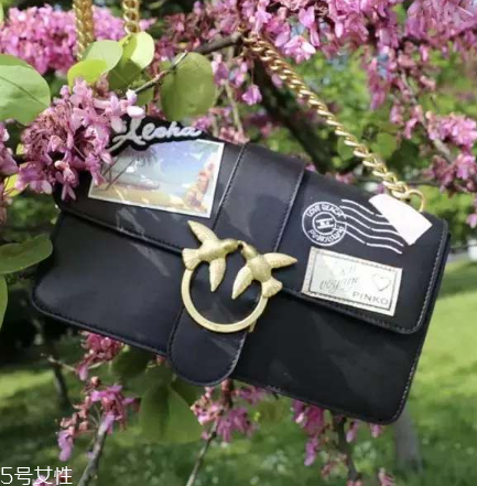 pinko是奢侈品嗎？少女感爆炸的包包