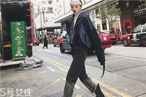 牛仔褲腰圍大了可以改小嗎？