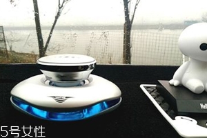 汽車香水座怎么加香水？用滴管注入原瓶