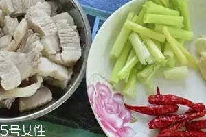 花椰菜炒肉怎么做好吃？這么做簡單又美味